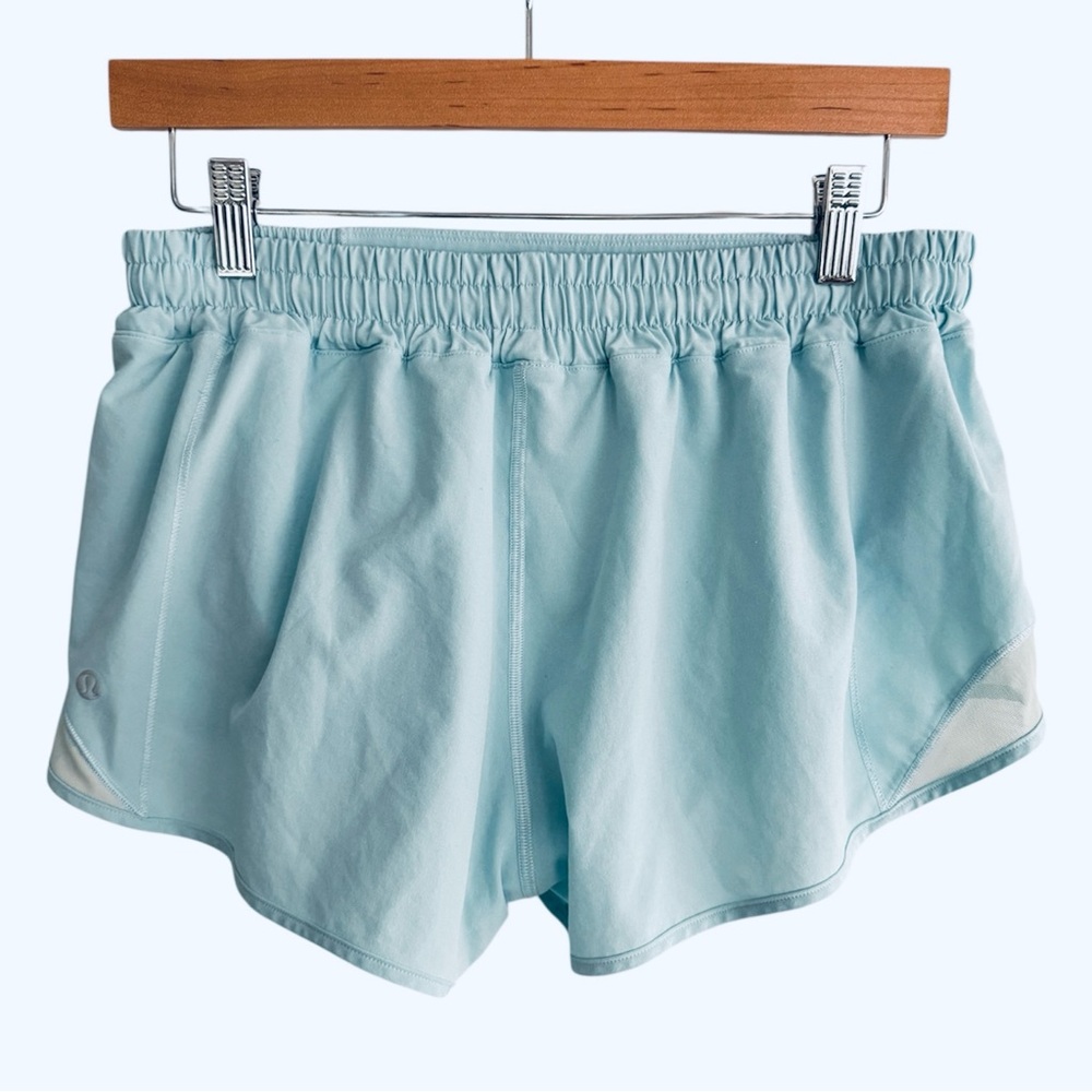Lululemon Hotty Hot Low-Rise Lined Short 2.5" in Blue Chill Women’s size 10 - Picture 8 of 11